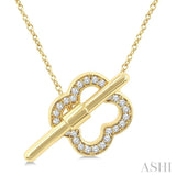 1/10 Ctw Clover Toggle Single Cut Diamond Petite Fashion Necklace in 10K Yellow Gold