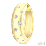 1/4 Ctw Mosaic Flush Set Round Cut Diamond Fashion Hoop Earrings in 10K Yellow Gold