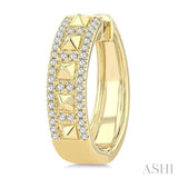 1/4 Ctw Bold Pyramid Accent Round Cut Diamond Fashion Hoop Earrings in 10K Yellow Gold