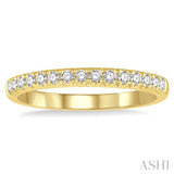 1/4 Ctw 15Stones Round Cut Diamond Wedding Band in 14K Yellow Gold