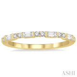 1/3 Ctw Baguette and Round Cut Diamond Wedding Band in 14K Yellow Gold