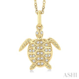 1/10 Ctw Petite Sea Life Turtle Round Cut Diamond Fashion Pendant With Chain in 10K Yellow Gold