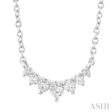 1/8 Ctw Graduated Diamond Smile Necklace in 14K White Gold