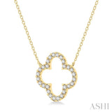 1/2 Ctw Clover Round Cut Diamond Necklace in 14K Yellow Gold